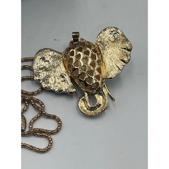 Betsey Johnson Necklace
ELEPHANT Green Big EARS
Gold With Crystals Trunk Up Luck - Picture 8 of 9